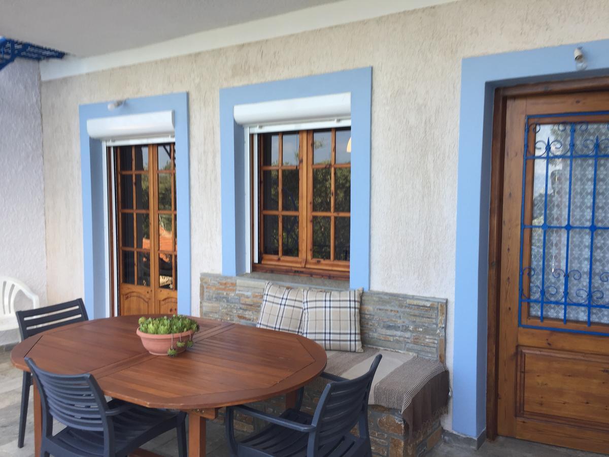 Villas Nies Seaside Appartments Sourpi Exterior photo